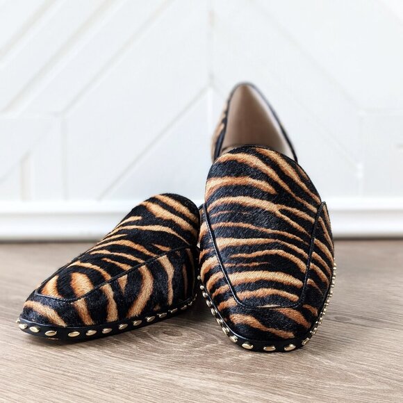 NWOB VINCE CAMUTO Rendolen Calf Hair D'orsay Loafers SZ 7.5 - Picture 2 of 9